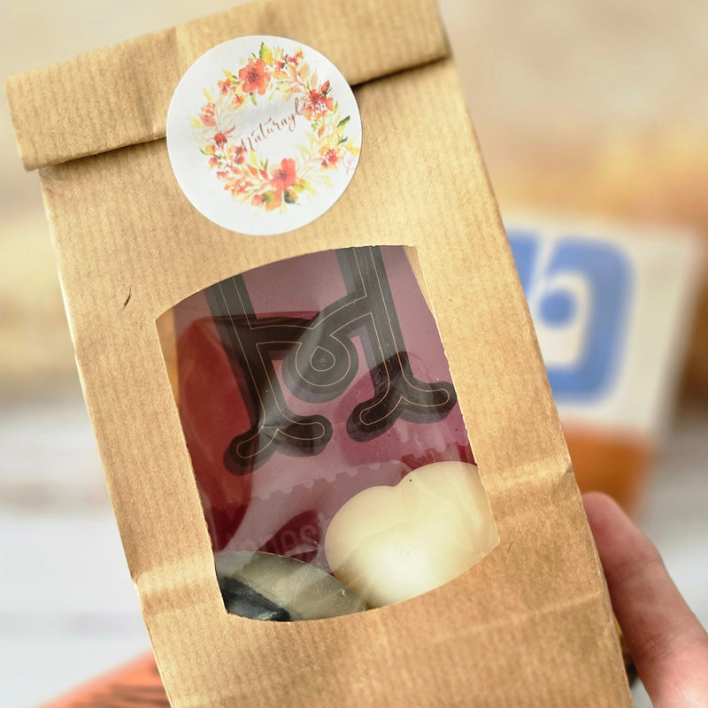 Coffret “Lettre fleurie” – Graines & Savons cœurs